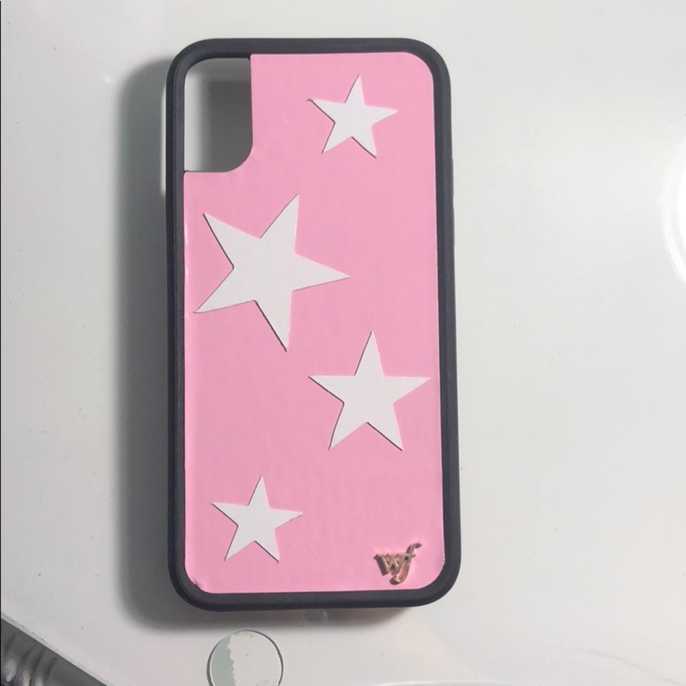 Wildflower pink star iPhone X case. Used once